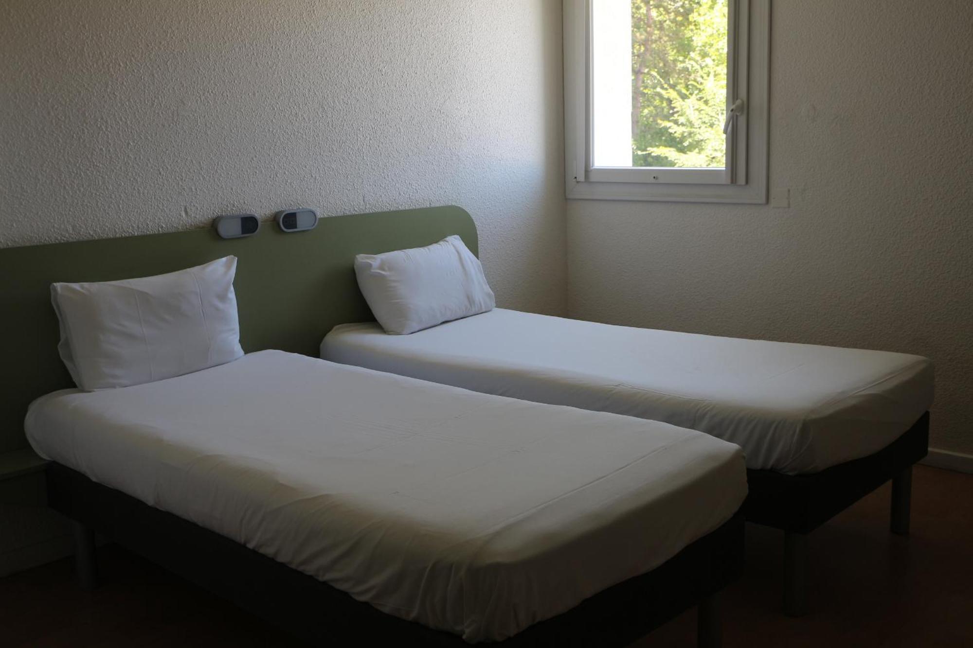 Ibis Budget Agen Le Passage  Exterior foto